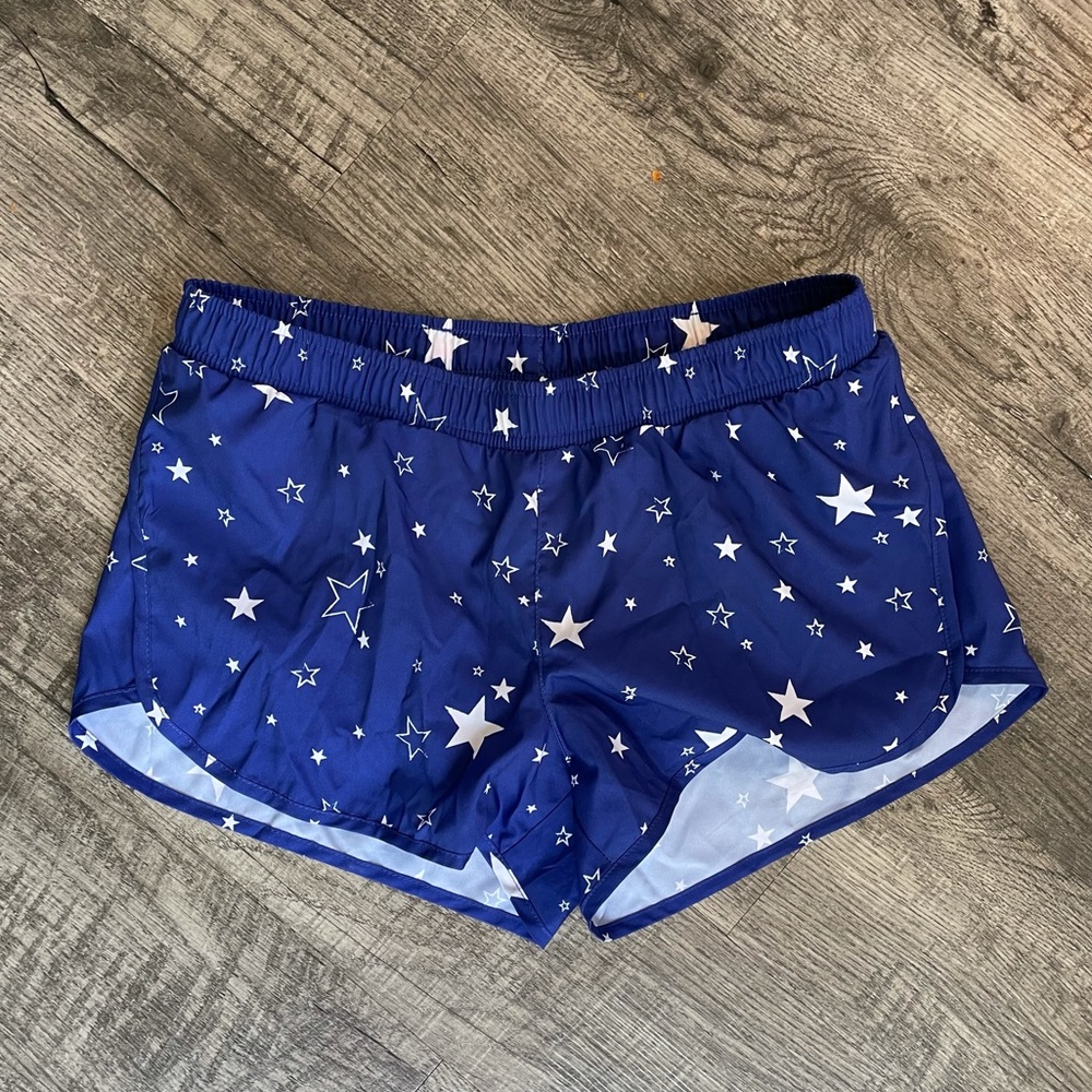 Star running shorts